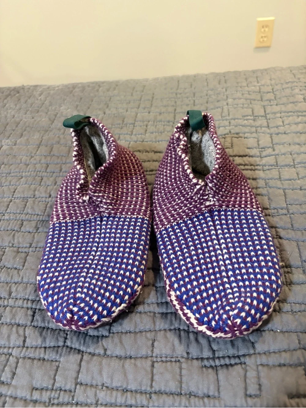 Bombas Youth Gripper Slippers